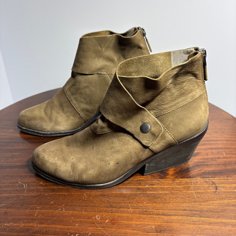 Lucky Brand Ankle Boots Womens 7.5 Brown Leather Booties Rear Zip Low Wedge Boho